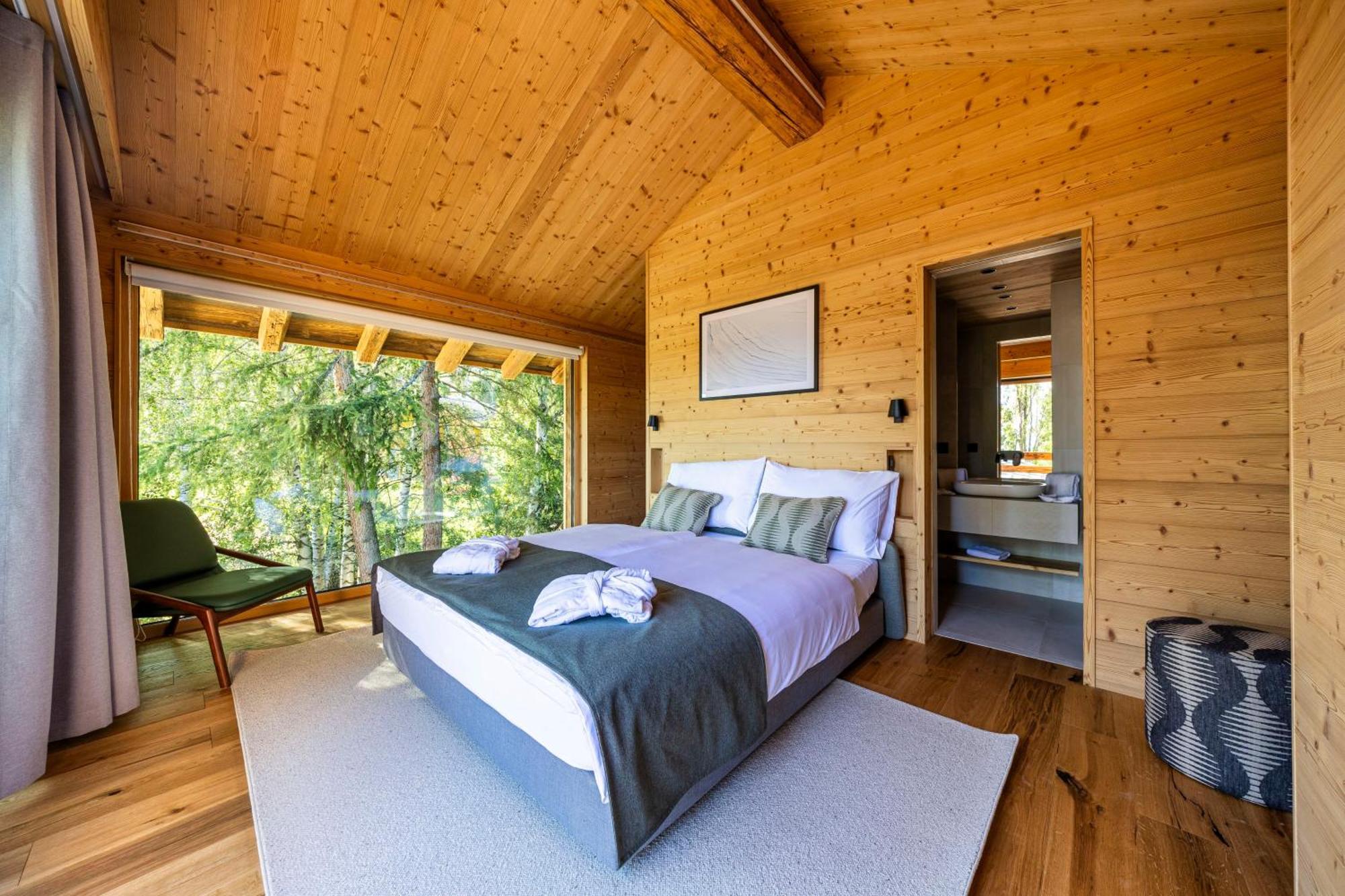 Mad Retreat Hotel Нанда Экстерьер фото